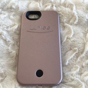 LuMee iPhone 6 Lights Up Our Face